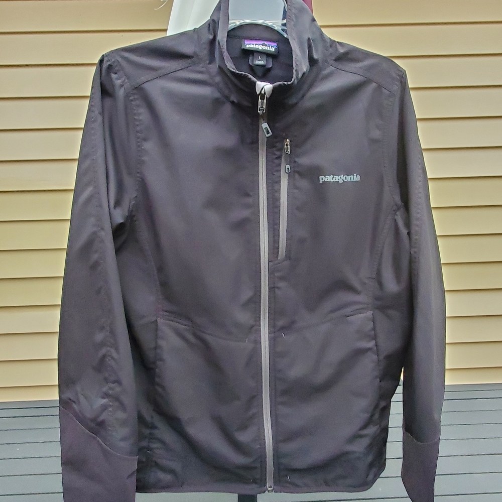 Patagonia Soft-Shell Jacket - image 1